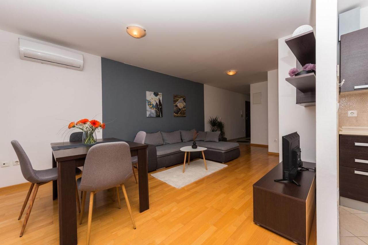 Apartment Sea View In Makarska, Free Parking Exterior foto